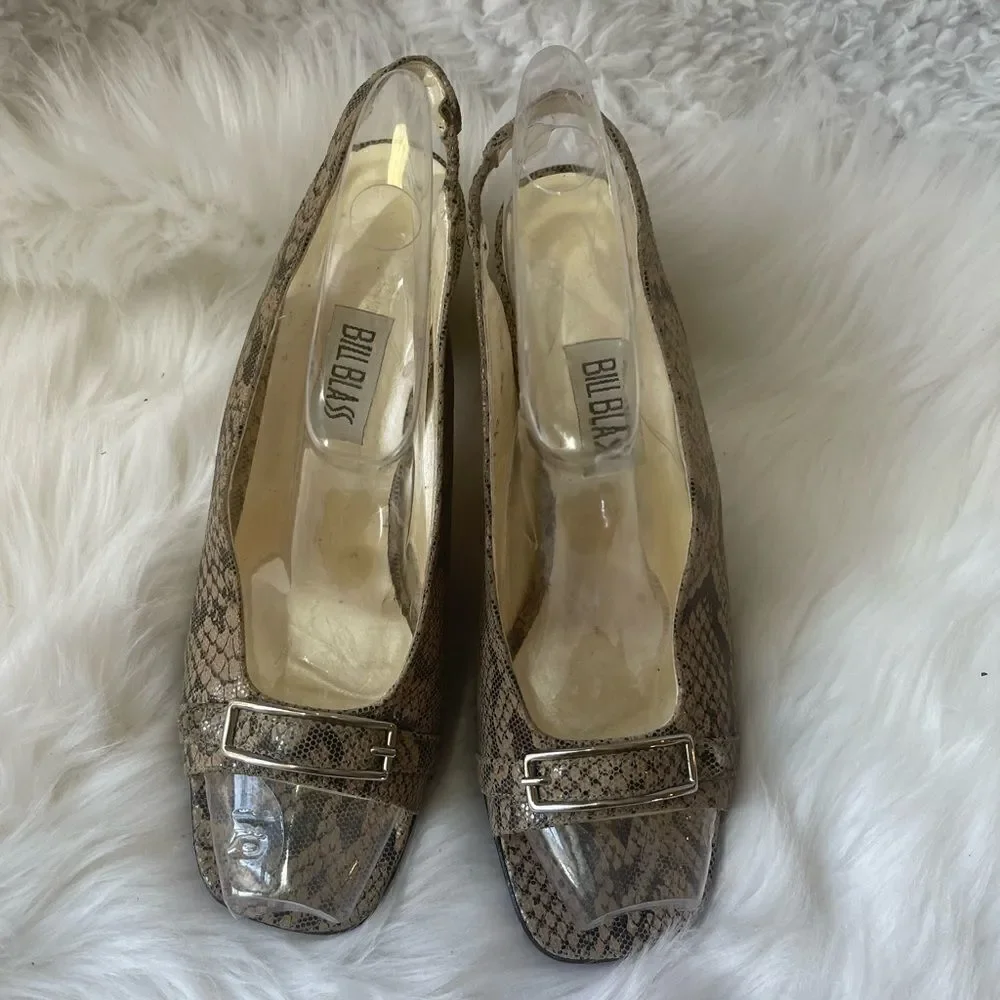 Bill Blass leather snake skin print beige & taupe open toe sandals size 9.5